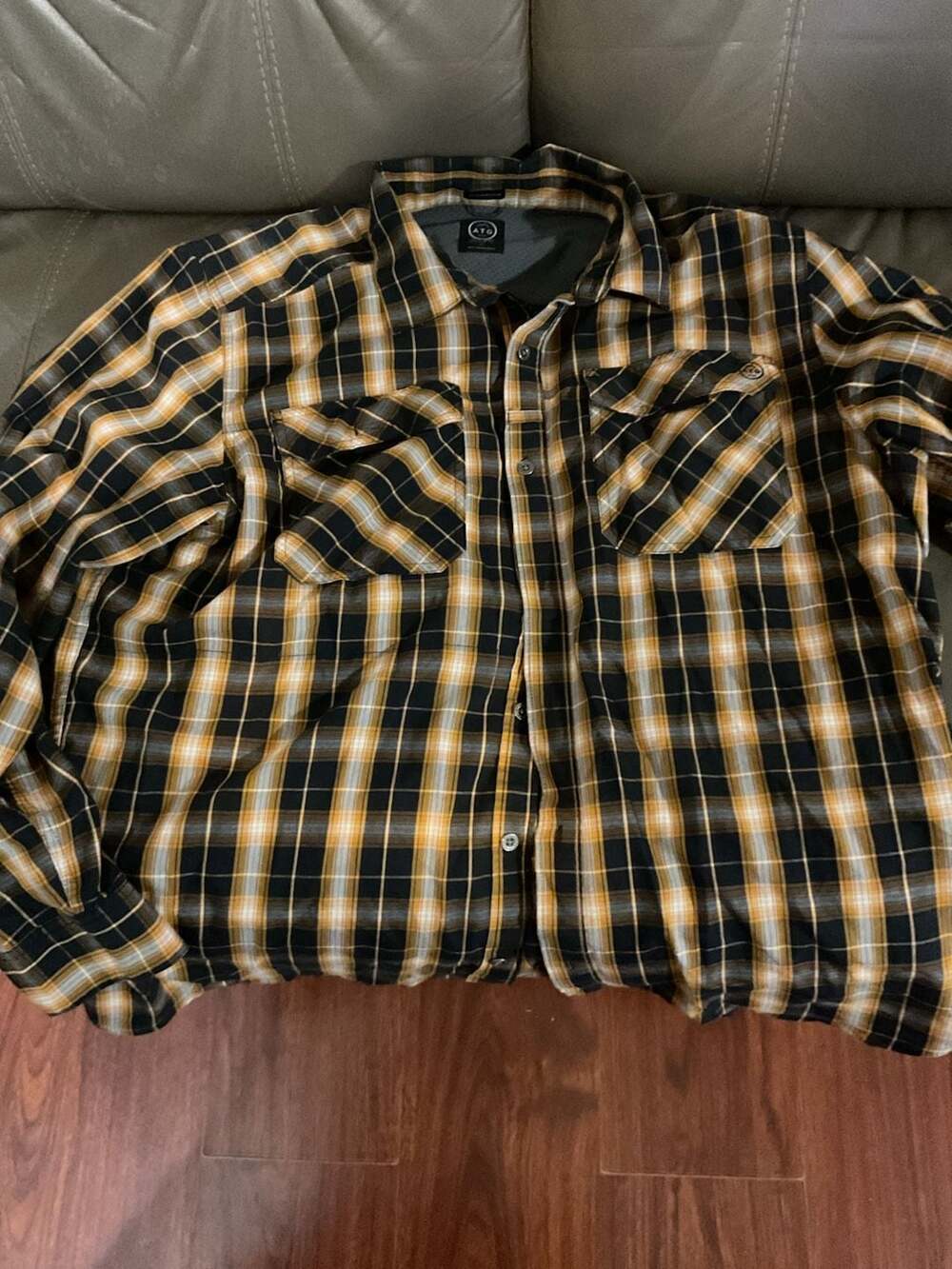 Wrangler ATG All Terrain Gear Yellow Black Plaid Long Sleeve Button Shirt Men's
